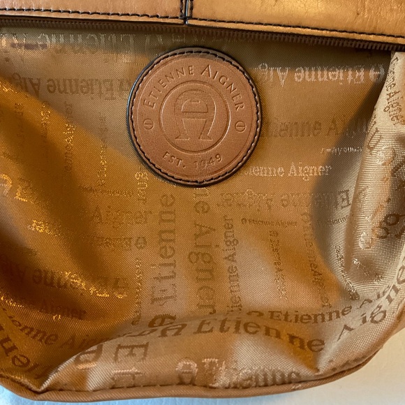 Etienne Aigner Crossbody Bag - Picture 14 of 15